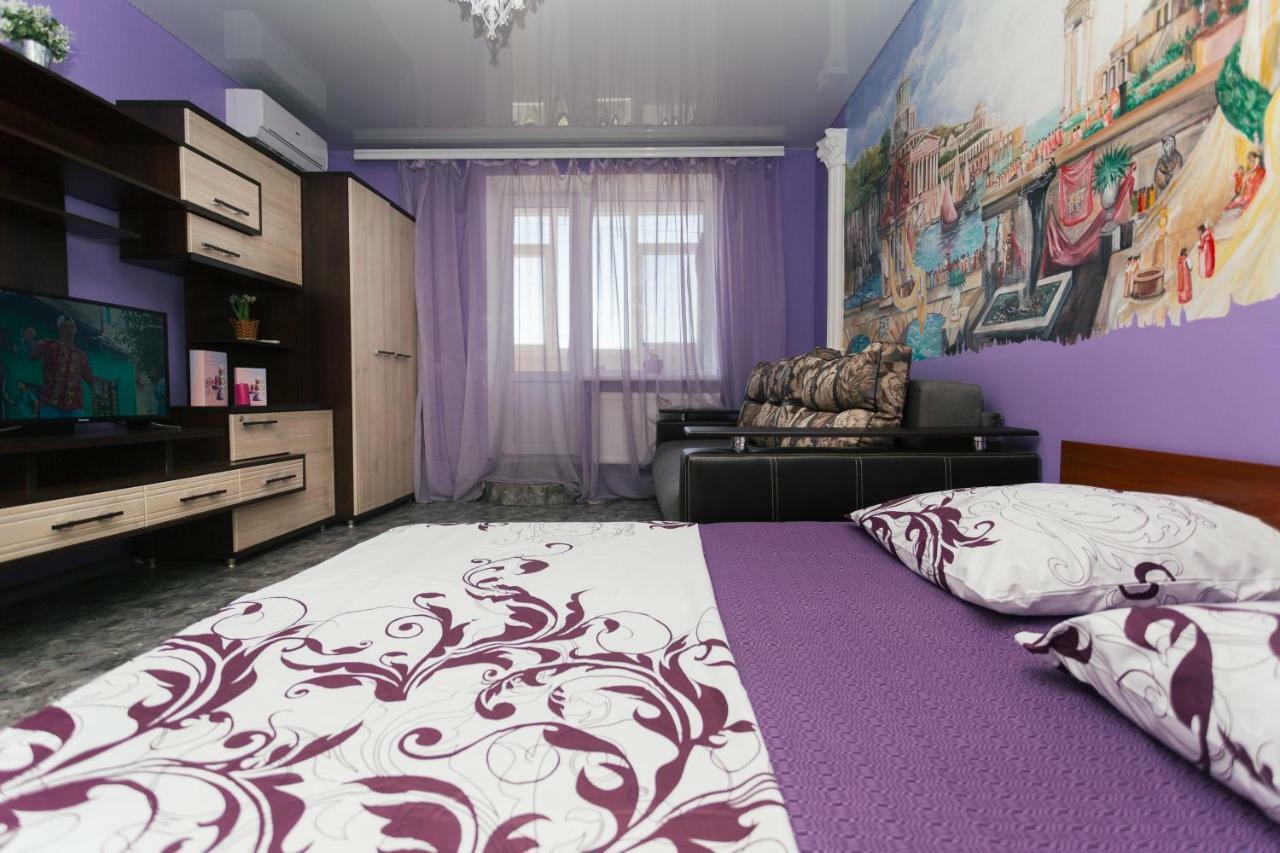 Vip Apartmens Faraon On Illinskaya 1 Floor Sumy Exterior foto